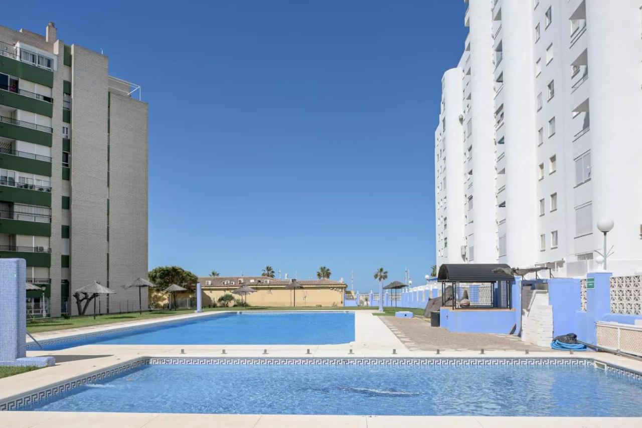 Valdelagrana: Primera Linea De Playa. El Puerto de Santa María Exteriör bild